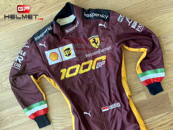Scuderia Ferrari : Carlos Sainz partage son admiration pour Charles Leclerc Scuderia Ferrari : Carlos Sainz partage son admiration pour Charles Leclerc