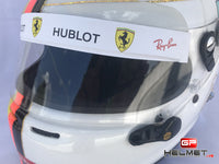 Sebastian Vettel 2018 ll Replica Helmet / Ferrari F1
